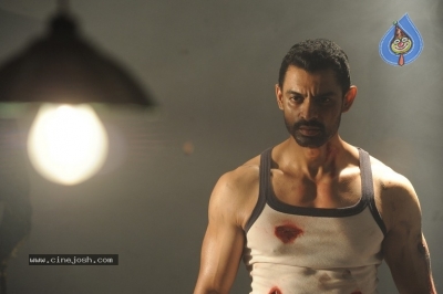 EK Movie Working Stills - 4 of 21