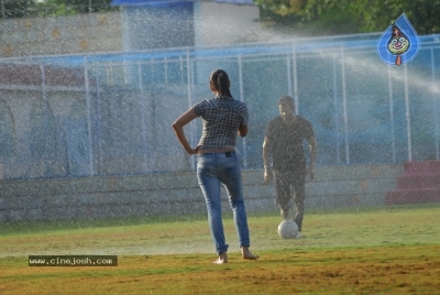 EK Movie Working Stills - 9 of 21