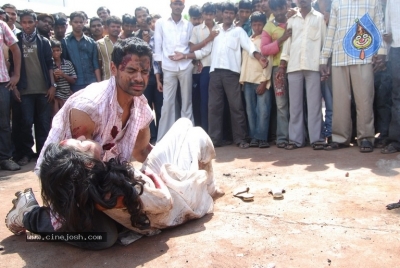 EK Movie Working Stills - 20 of 21