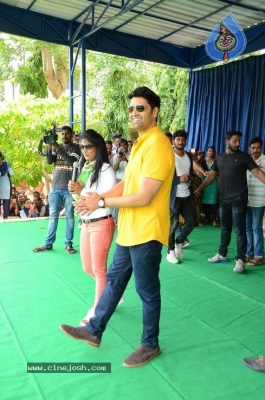 Evaru Team at Chaitanya  College - 23 of 35