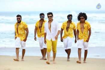 Iddari Madhya 18 Movie Stills - 35 of 46