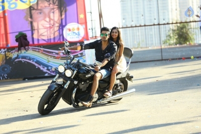 Kaadhali Movie New Photos - 1 of 21
