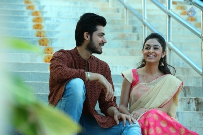 Kaadhali Movie New Photos - 6 of 21