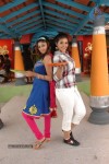 Kalakalappu Tamil Movie Stills - 18 of 42
