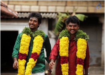 Kedi Billa Killadi Ranga Movie Photos - 23 of 24