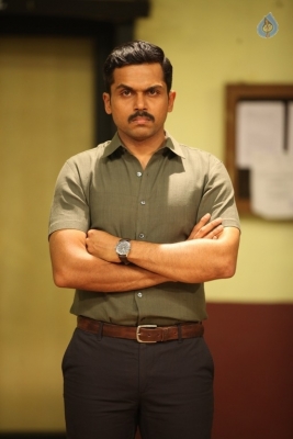 Khaki Movie Stills - 3 of 3