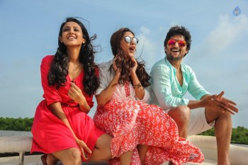 Majnu Movie Latest Photos - 8 of 12