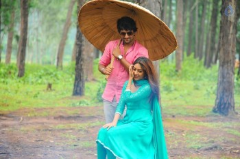 Majnu Movie Latest Photos - 10 of 12