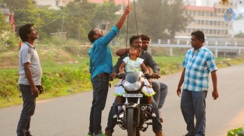 Metro Movie New Photos - 4 of 20