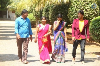 Neelampati Ammoru Movie Photos - 18 of 42