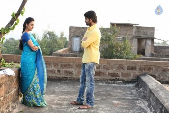 Oka Manasu Movie Photos - 22 of 34