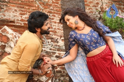 Pakka Movie Working Stills And Photos - 8 of 32