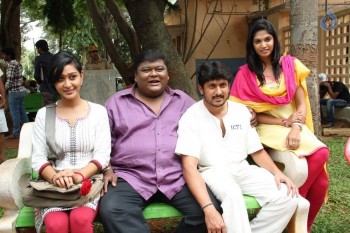 Panthulu Gaari Ammayi Posters and Photos - 55 of 61