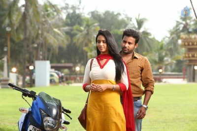 Pelli Roju Movie Stills and Posters - 20 of 29