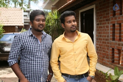 Pelli Roju Movie Stills and Posters - 21 of 29