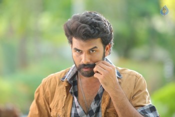 Pilla Rakshasi Movie New Pics - 9 of 20