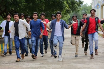 Plus 1 Movie Stills - 11 of 42