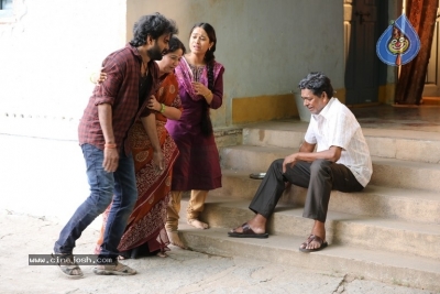 Poster Movie Stills - 17 of 25