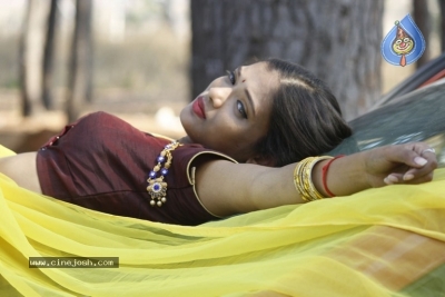 Rangeela Movie Stills And Posters - 29 of 44