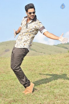 Right Right Movie New Photos - 4 of 21