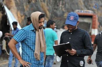 Right Right Movie New Photos - 18 of 21