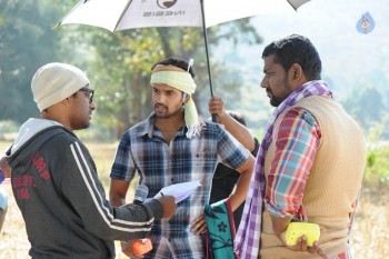 Right Right Movie New Photos - 6 of 8