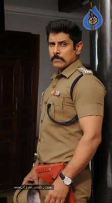 Saamy Square Movie Photos - 7 of 17