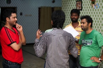 Seesa Movie Posters and Photos - 10 of 37