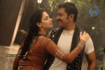 Siruthai Tamil Movie Gallery - 33 of 42