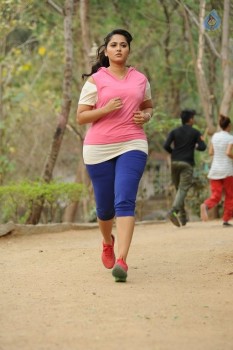 Size Zero Latest Pics - 2 of 4