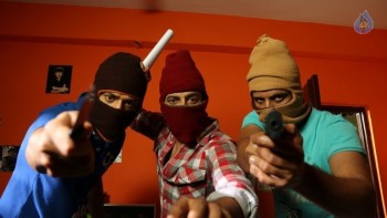 Superstar Kidnap Film Photos and Posters - 32 of 36