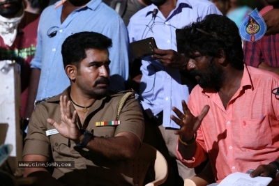 Thimiru Pudichavan Movie Working Stills - 1 of 18