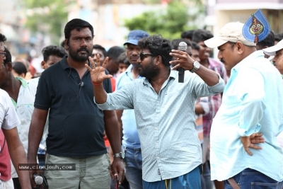 Thimiru Pudichavan Movie Working Stills - 6 of 18