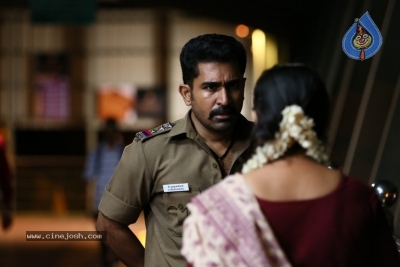 Thimiru Pudichavan Movie Working Stills - 16 of 18