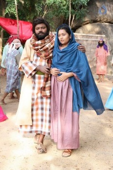 Tholi Kiranam Movie Photos - 13 of 17