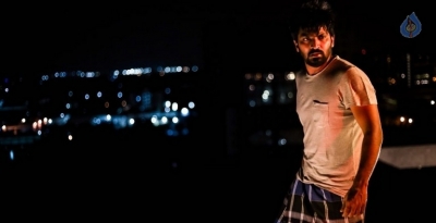 Vaibhav Stills in Meyaadha Maan Movie - 1 of 3