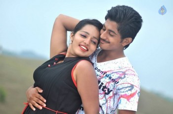 Vandanam Photos n Posters - 4 of 48