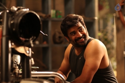 Vikram Vedha Tamil Movie Photos - 15 of 37