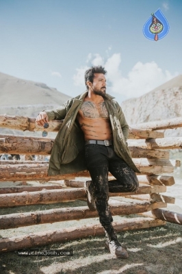 Vinaya Vidheya Rama Movie Working Stills - 1 of 9