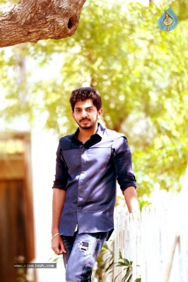 Yemaali Tamil Movie Stills - 8 of 21