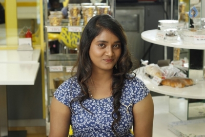 Yours Lovingly Movie Photos and Posters - 15 of 40