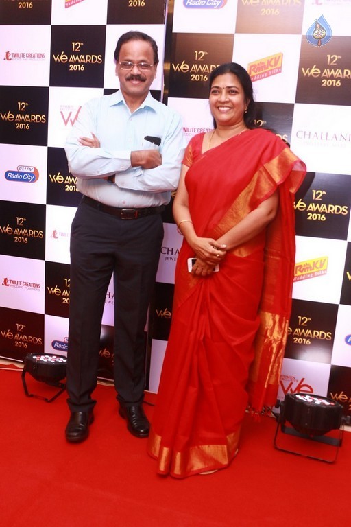 12th We Awards 2016 Event - 36 / 57 photos