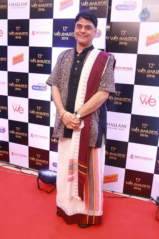 12th We Awards 2016 Event - 41 / 57 photos