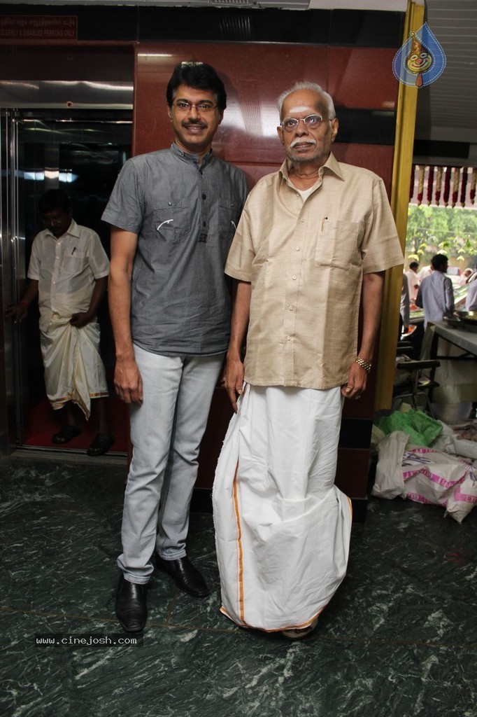 4 Frames Kalyanam Sashtipoorthi Function - 16 / 167 photos