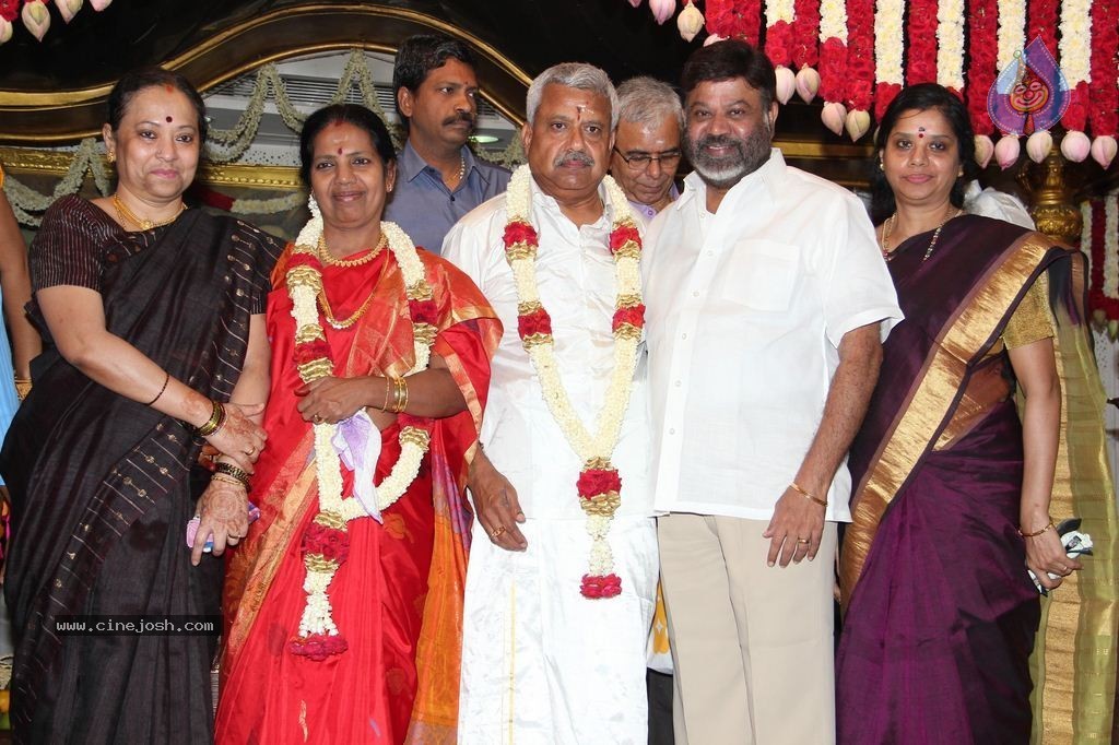 4 Frames Kalyanam Sashtipoorthi Function - 25 / 167 photos