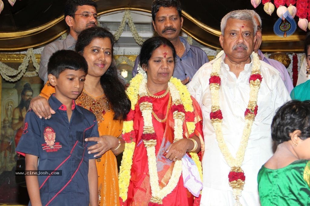 4 Frames Kalyanam Sashtipoorthi Function - 34 / 167 photos