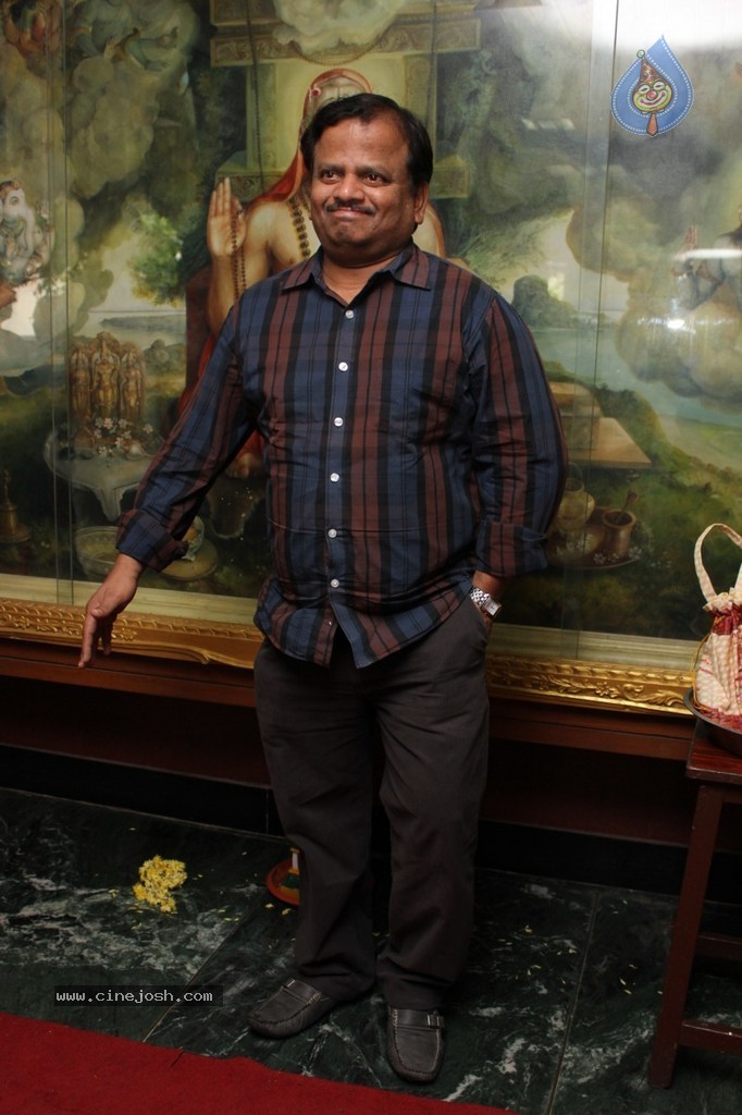 4 Frames Kalyanam Sashtipoorthi Function - 37 / 167 photos