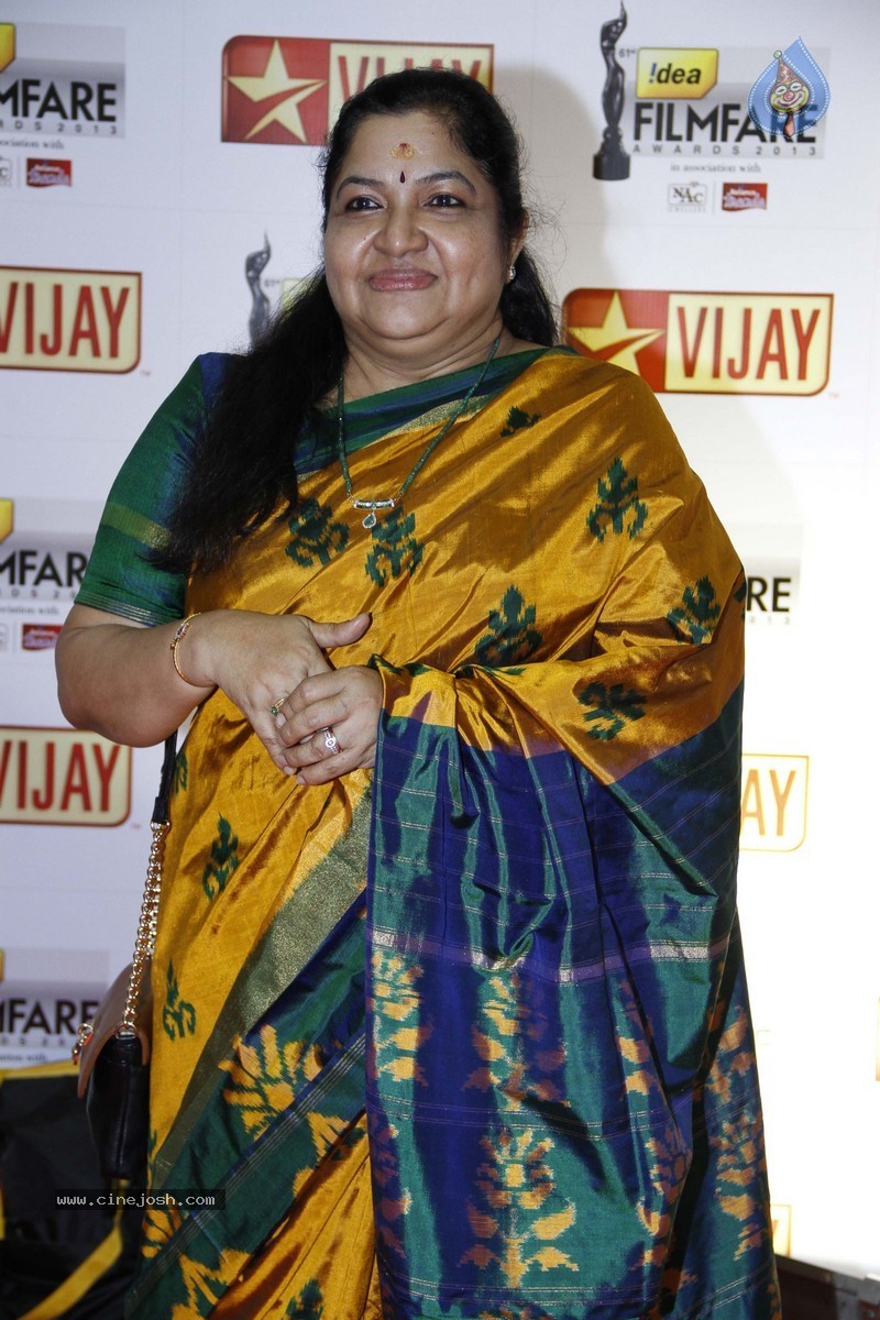 61st Idea Filmfare Awards 2013 Photos - 55 / 97 photos