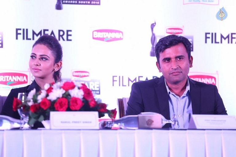 63rd Britannia Filmfare Awards 2016 Press Meet - 21 / 36 photos