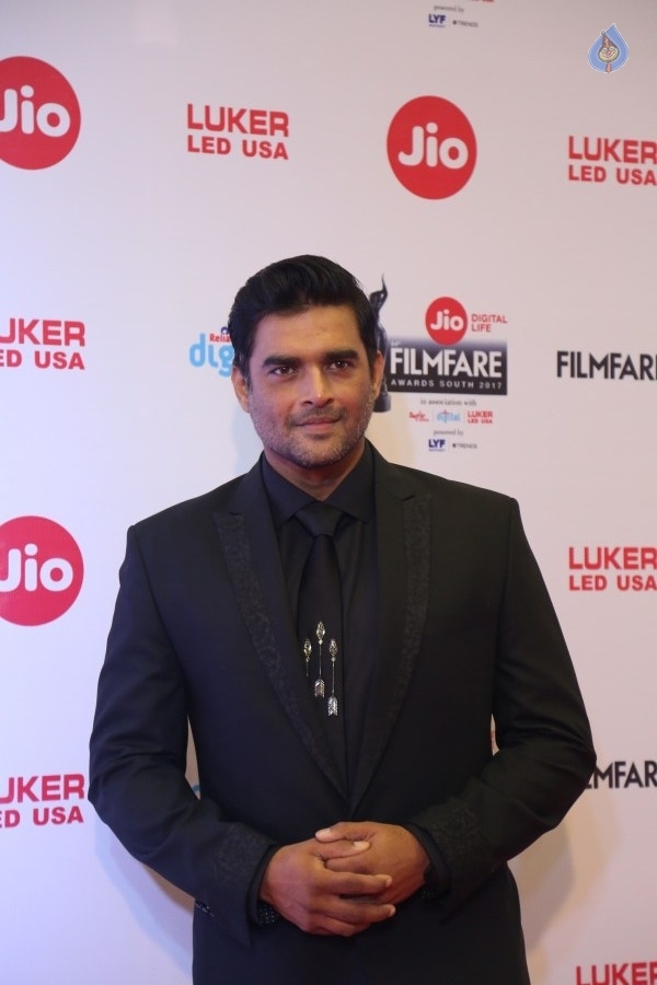 64th Jio Filmfare Awards South 2017 - 1 / 61 photos